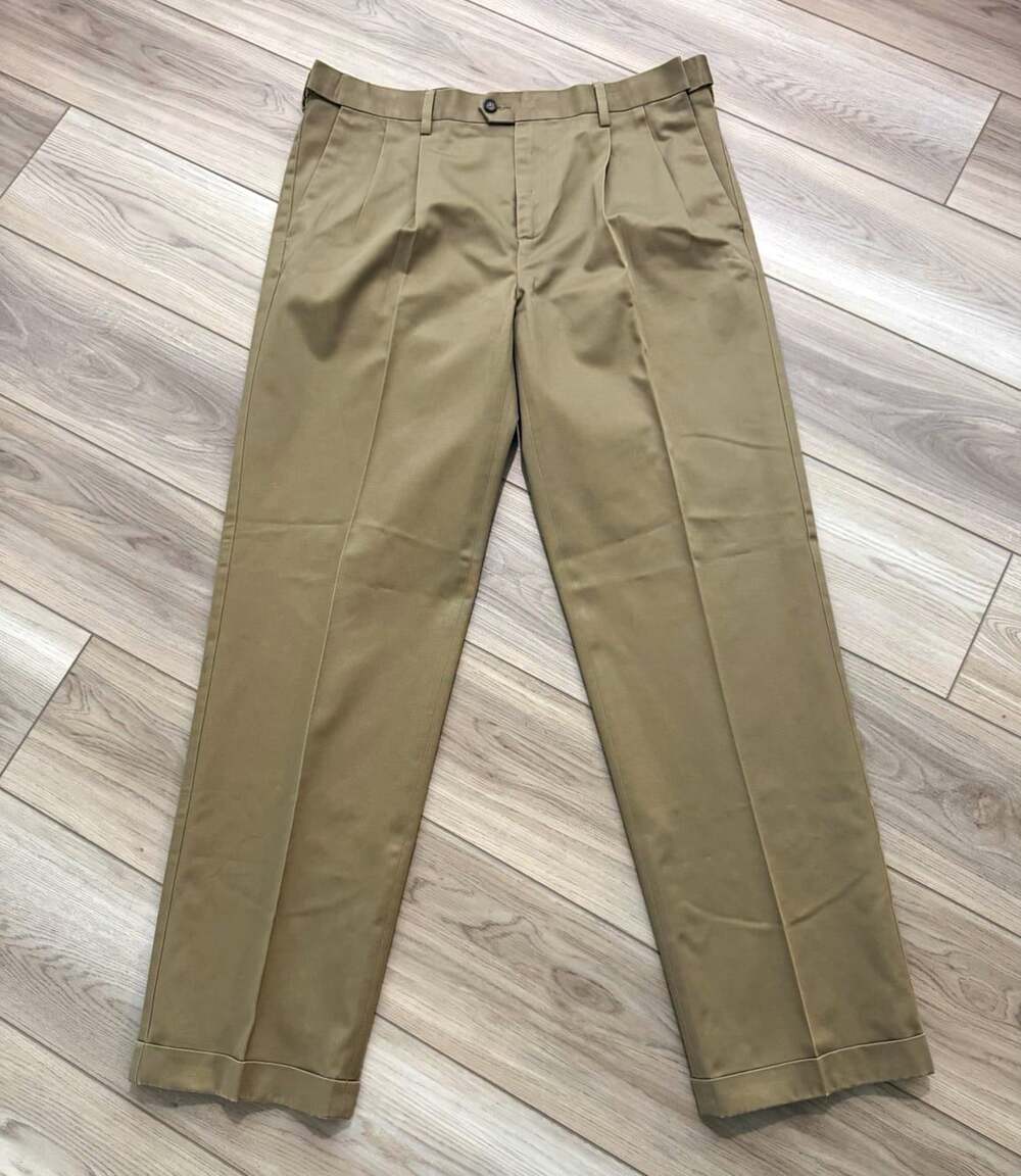 Croft & Barrow Men's Khaki Pleated Cuffed Chino Pants 36x34 100% Cotton